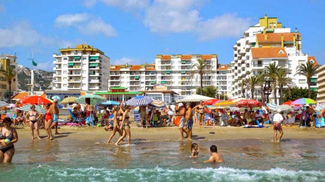 Apartamento Con Parquing Zona Centro Peniscola Luaran gambar